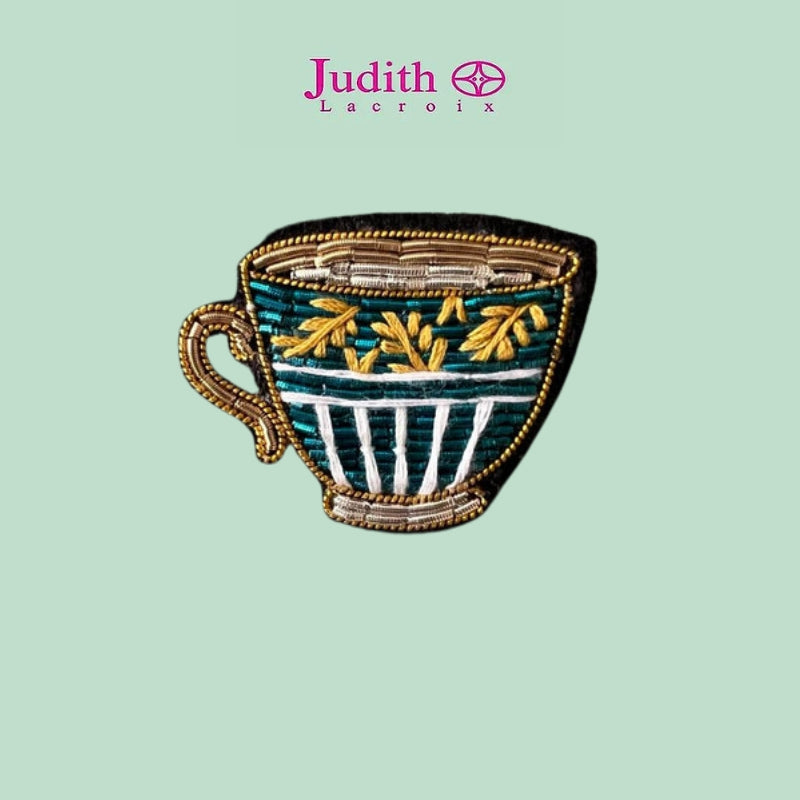 Brooch-Cup