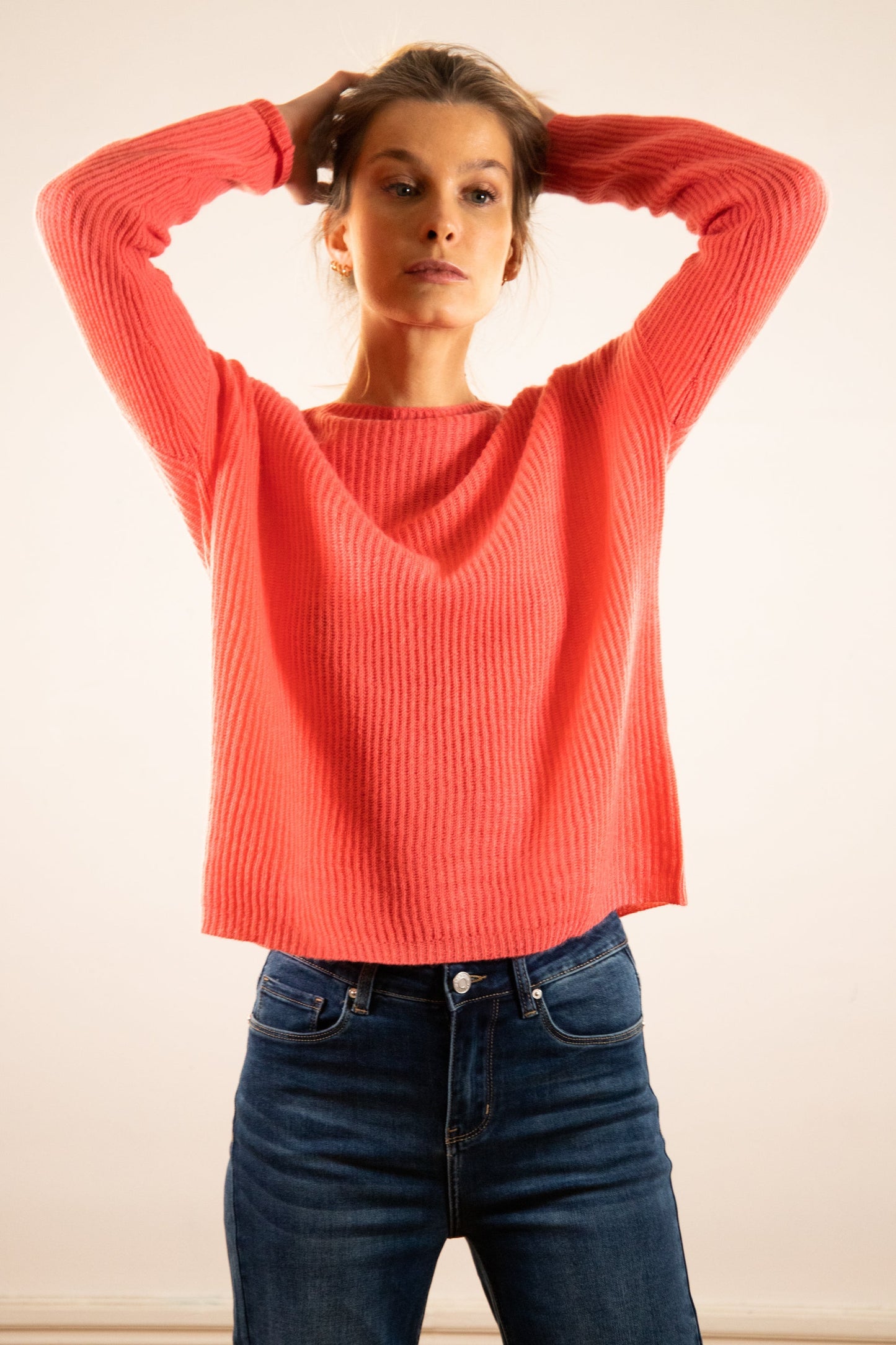 MADI NAVY SWEATER