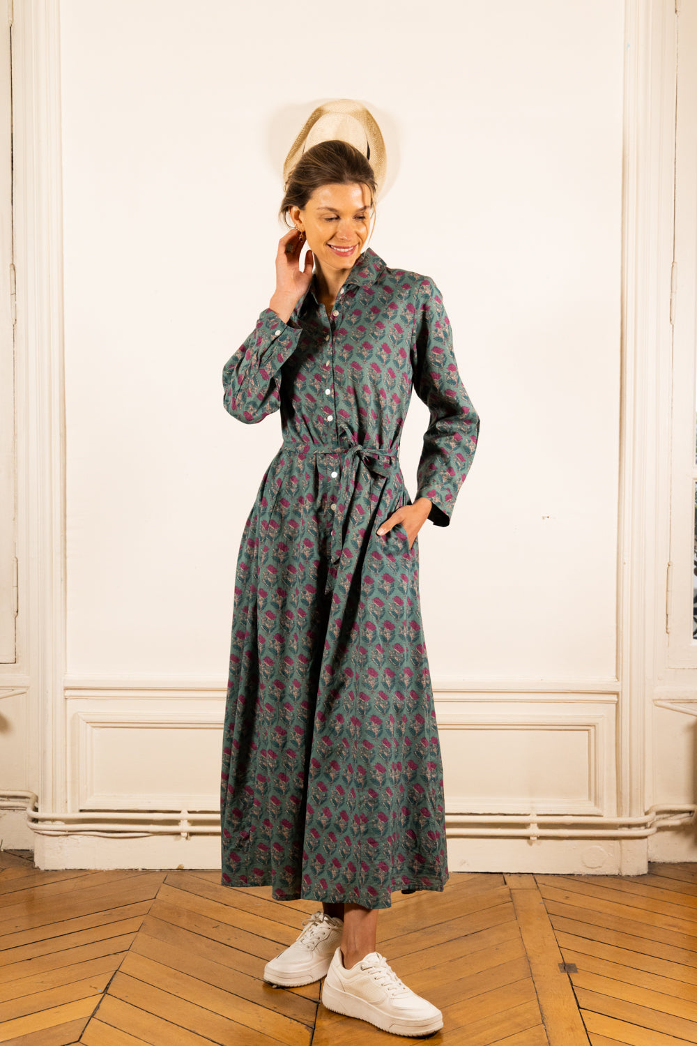 SHANTI LONDON-KLEID