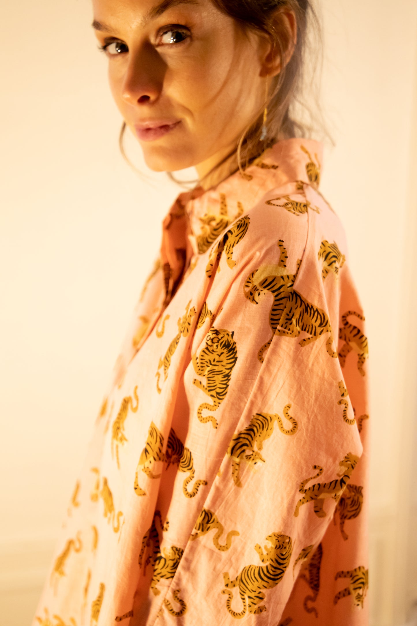 NOLA TIGER PINK BLOUSE