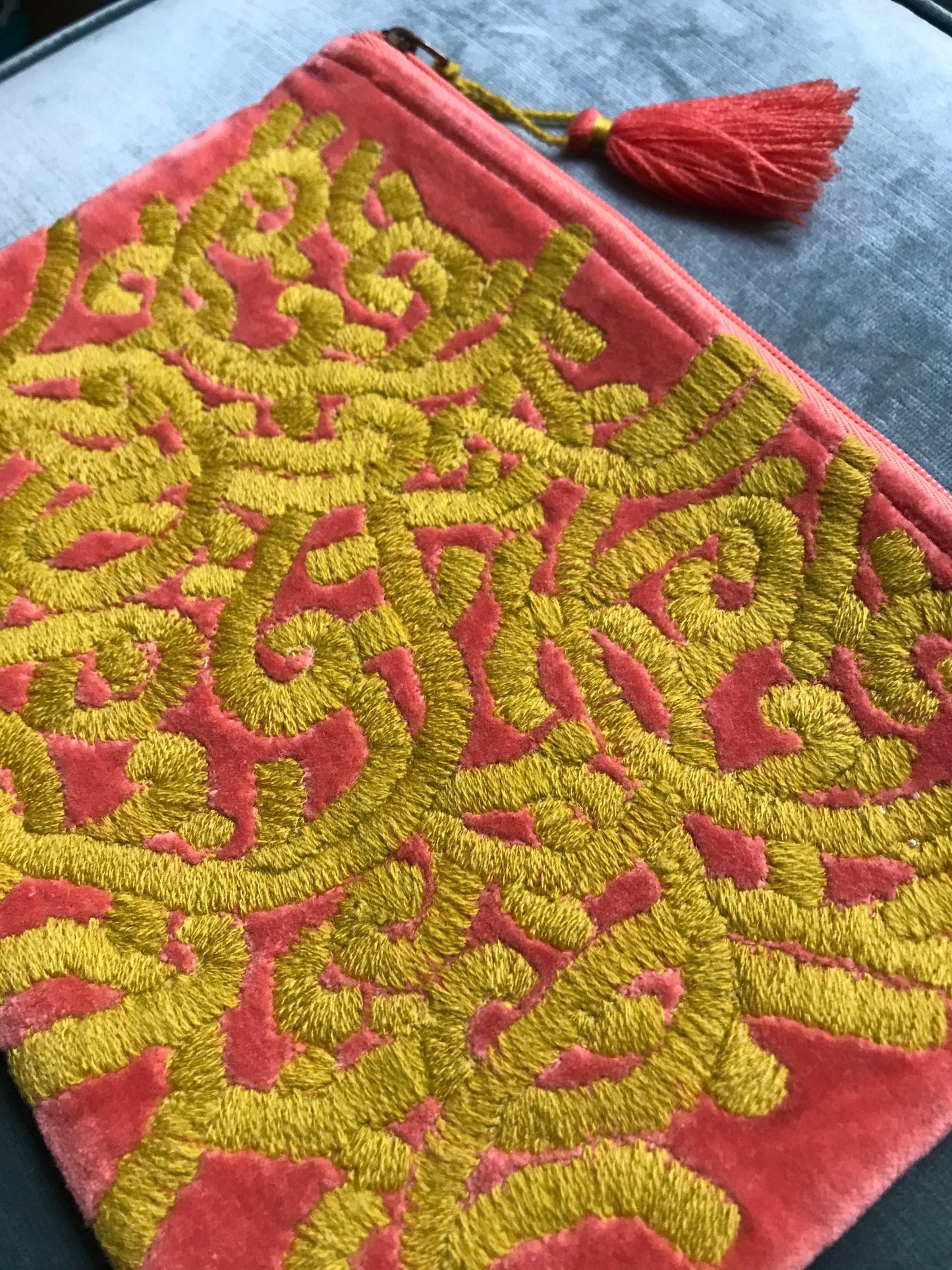 Pouch 6