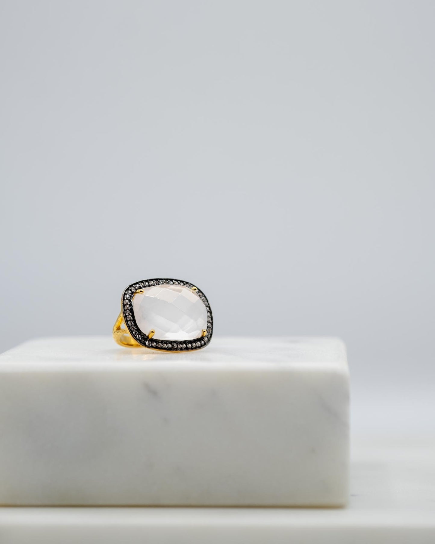 bague or vermeil pierre semi précieuse quartz rose zirconias bijoux femme joaillerie bijouterie paris créateurs