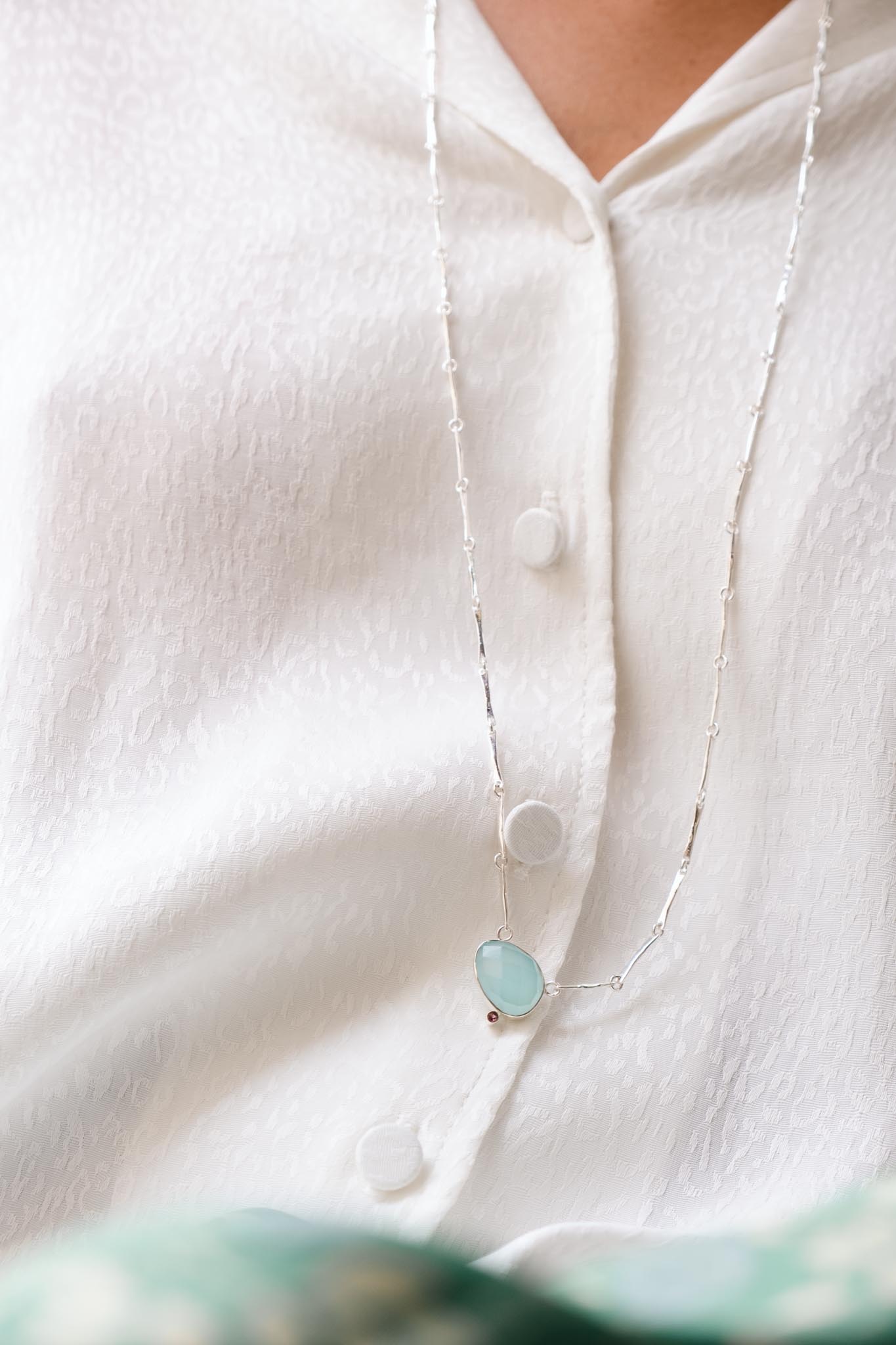 INES CHALCEDONY NECKLACE