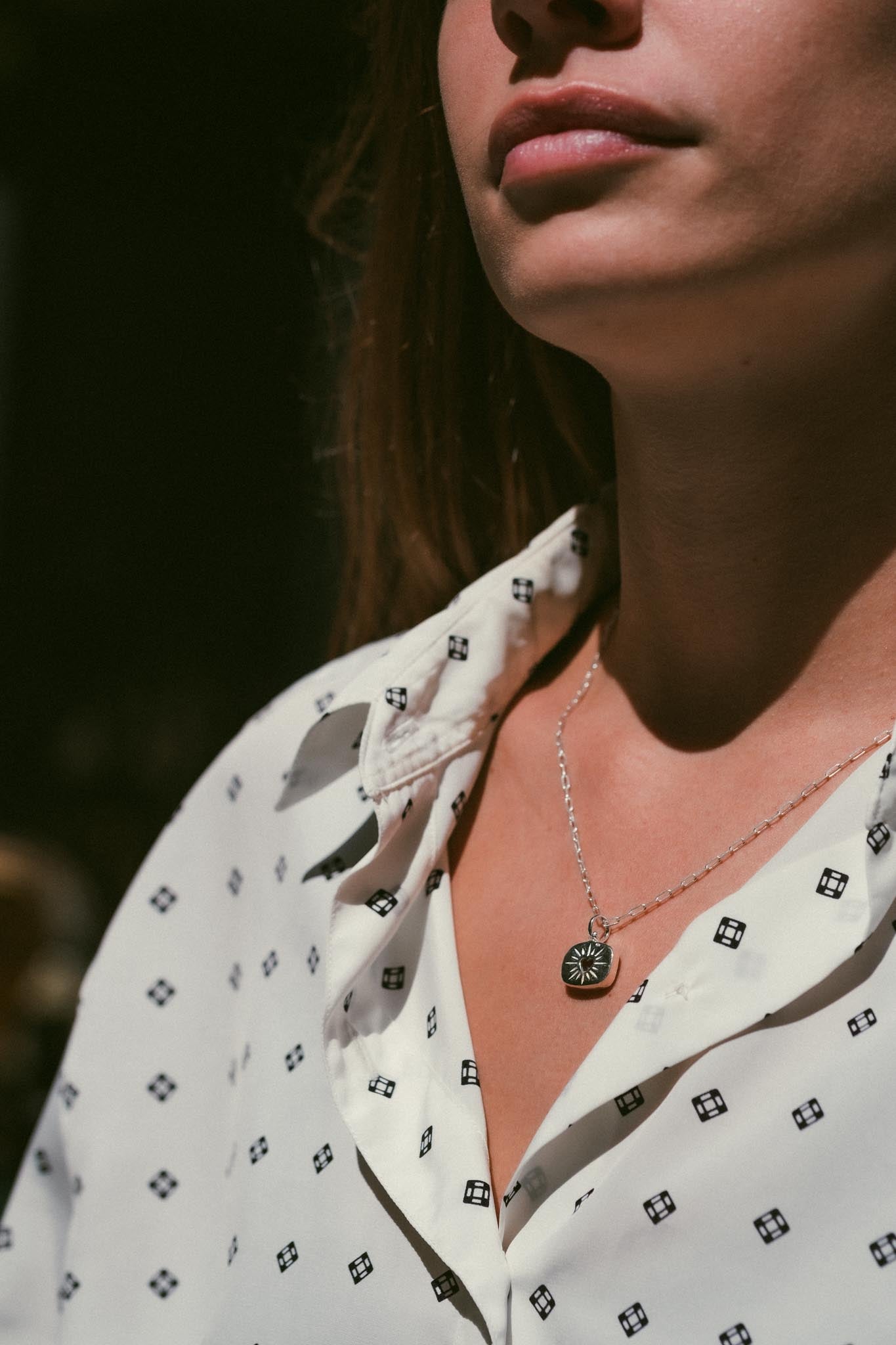collier argent pierre semi précieuse calcédoine bijoux femme joaillerie bijouterie paris