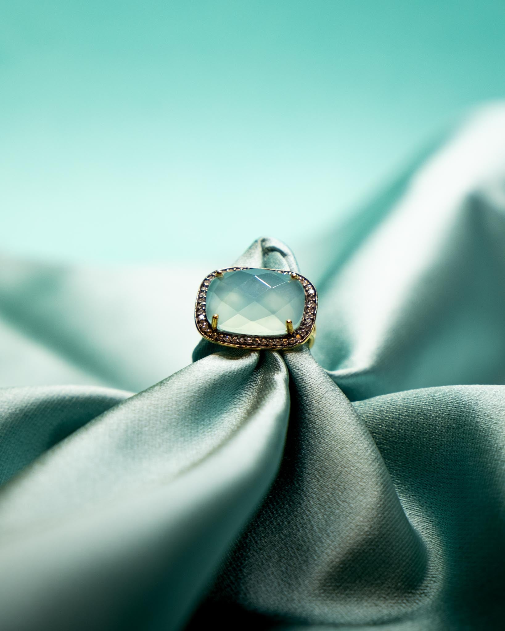 bague or vermeil pierre semi précieuse calcédoine zirconias bijoux femme joaillerie bijouterie paris créateurs